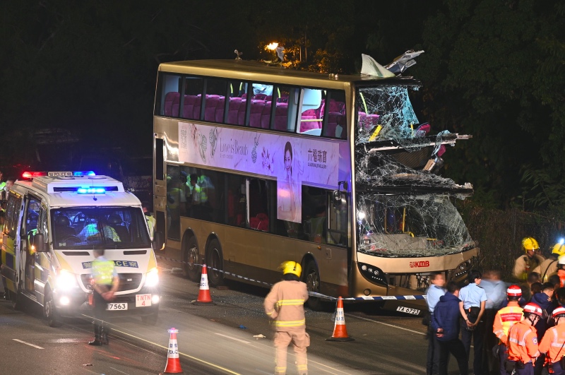 Download Gambar Bus Tingkat Nomer 26