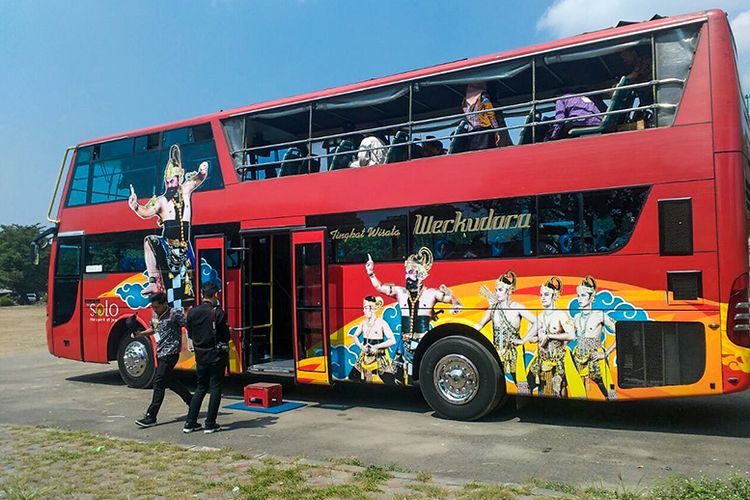 Detail Gambar Bus Tingkat Nomer 38