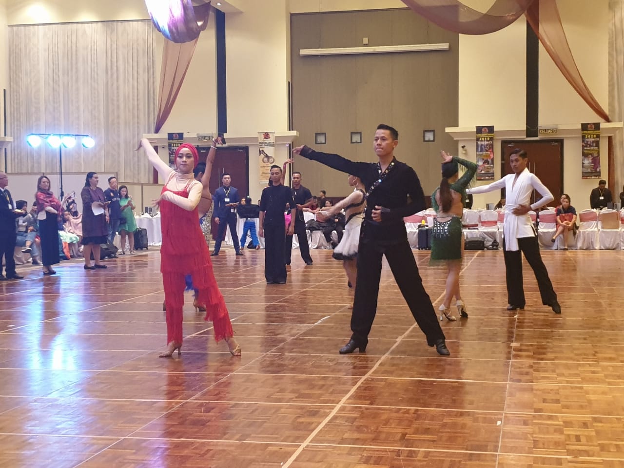 Detail Gambar Cabang Olahraga Dancesport Nomer 39