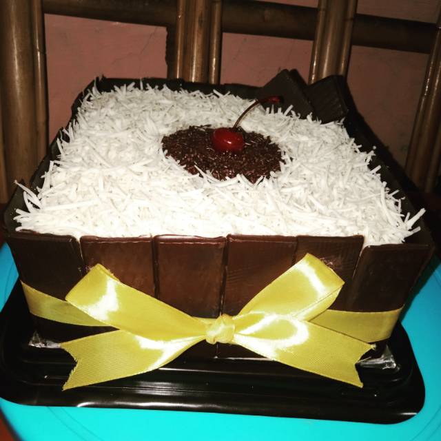 Detail Gambar Cake Ultah Simple Nomer 46