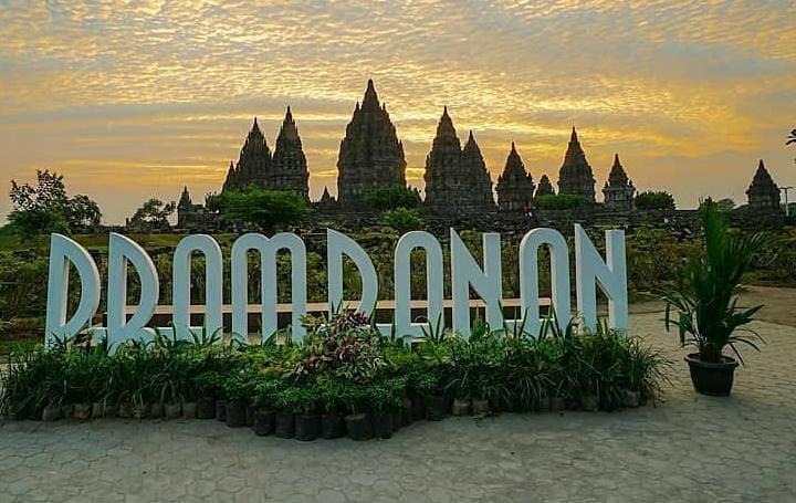 Detail Gambar Candaa Prambanan Nomer 38