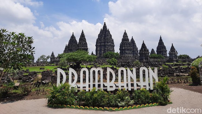 Detail Gambar Candaa Prambanan Nomer 9