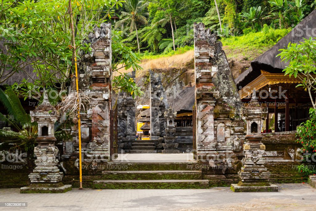 Detail Gambar Candi Di Bali Nomer 47