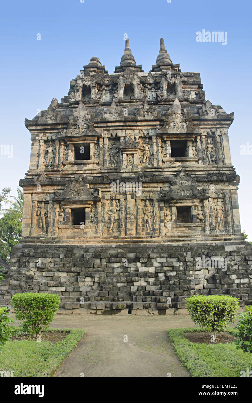 Detail Gambar Candi Di Indonesia Nomer 52