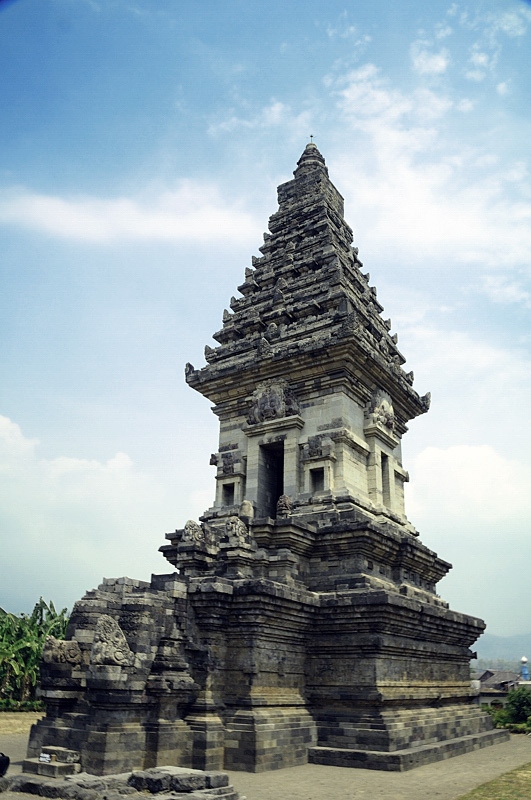 Detail Gambar Candi Di Jawa Timur Nomer 12