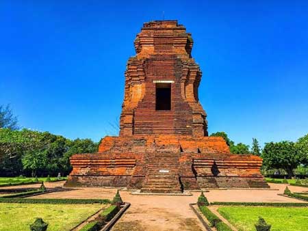 Detail Gambar Candi Di Jawa Timur Nomer 30