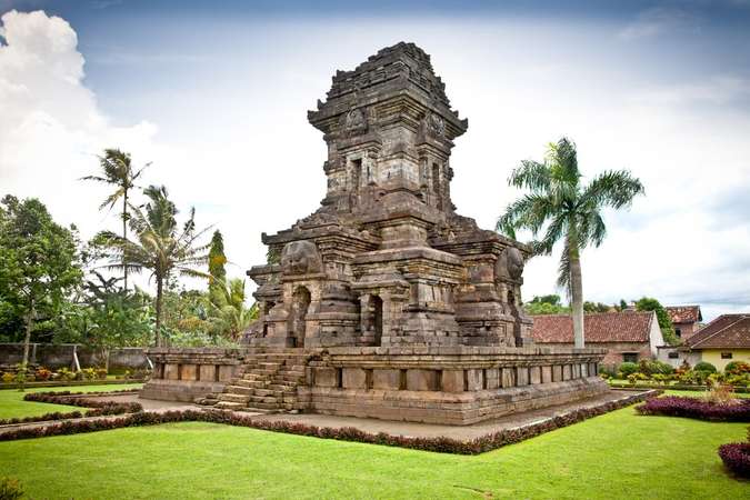 Detail Gambar Candi Di Jawa Timur Nomer 6