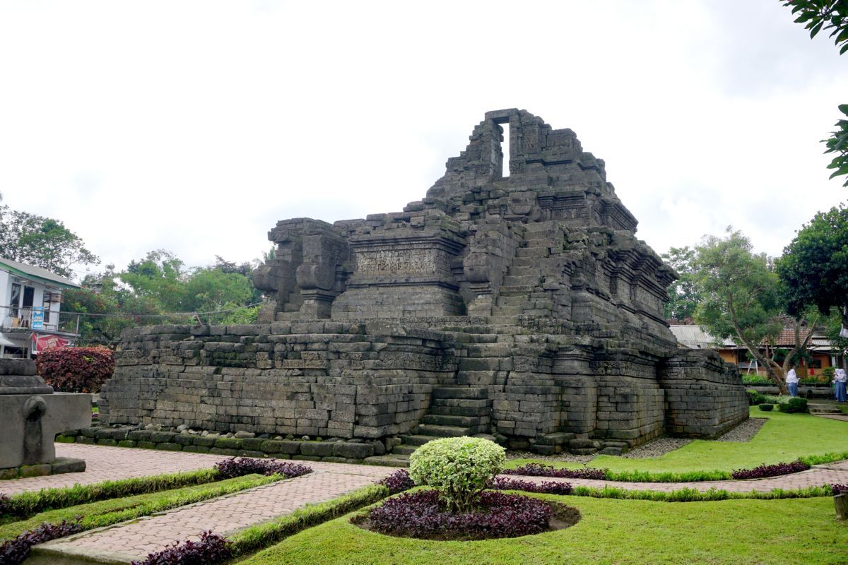 Detail Gambar Candi Jago Nomer 18