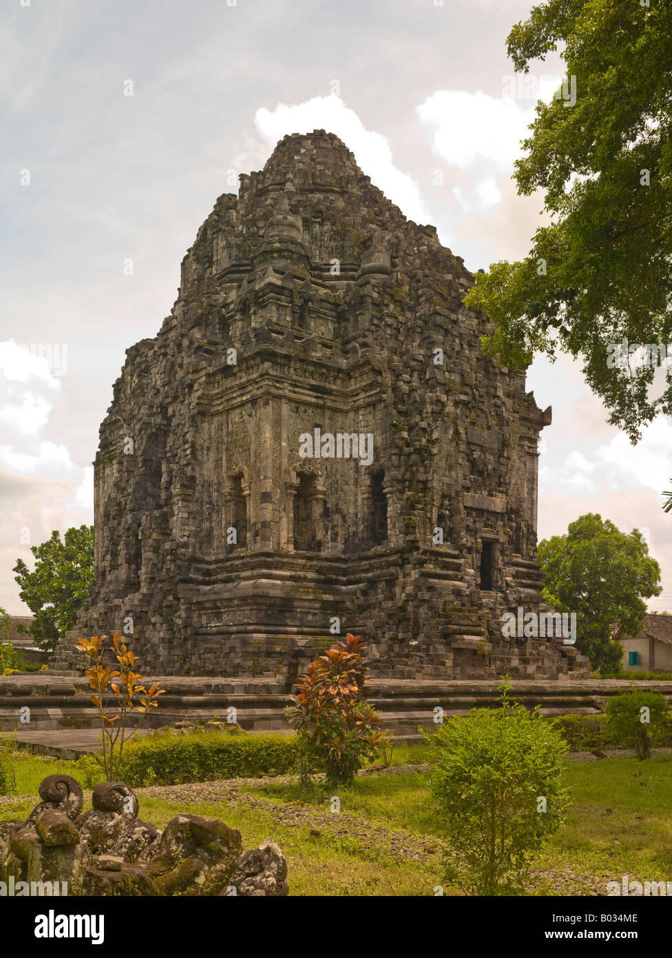 Detail Gambar Candi Kalasan Nomer 56