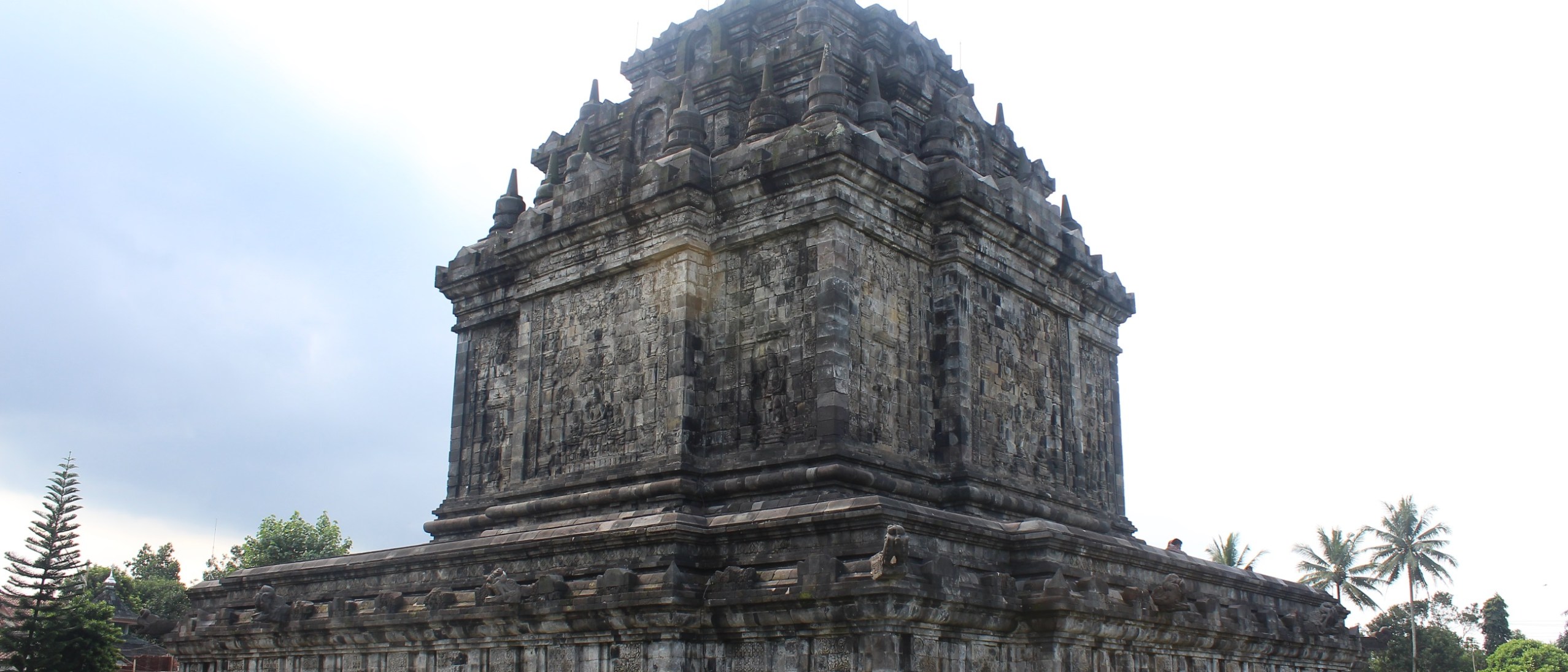 Detail Gambar Candi Mendut Nomer 26