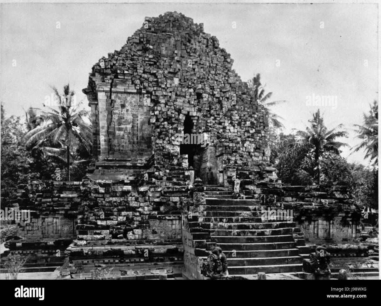 Detail Gambar Candi Mendut Nomer 33