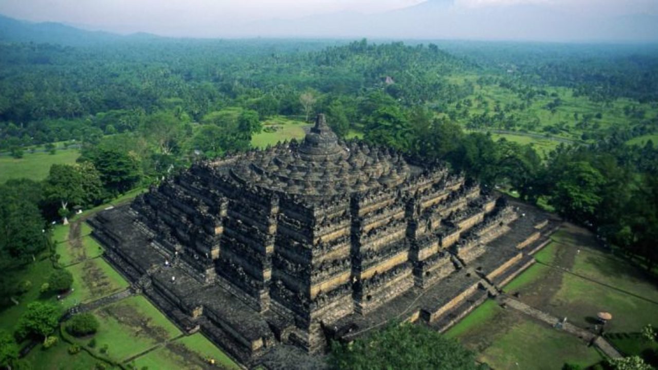 Detail Gambar Candi Mendut Gambar Candi Gedong Surgo Nomer 17