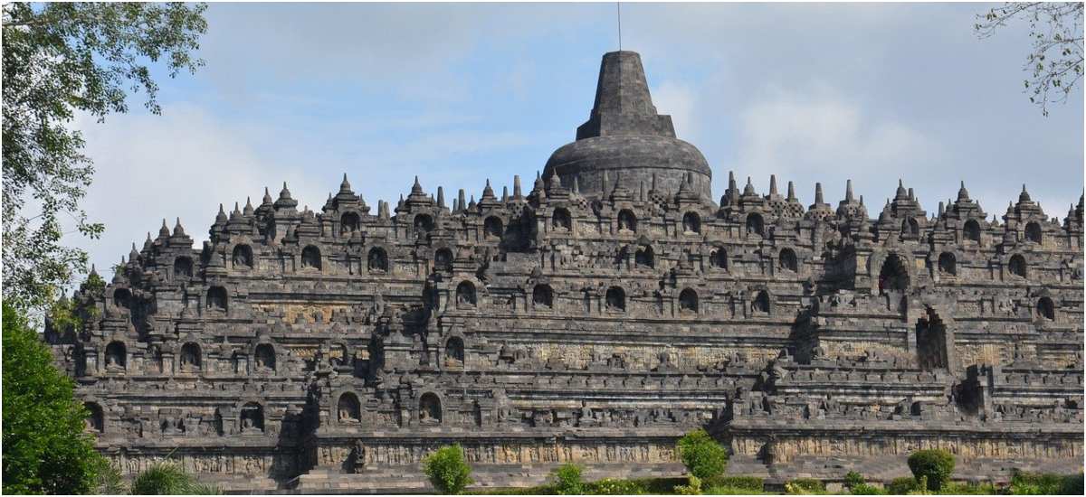 Detail Gambar Candi Mendut Gambar Candi Gedong Surgo Nomer 52