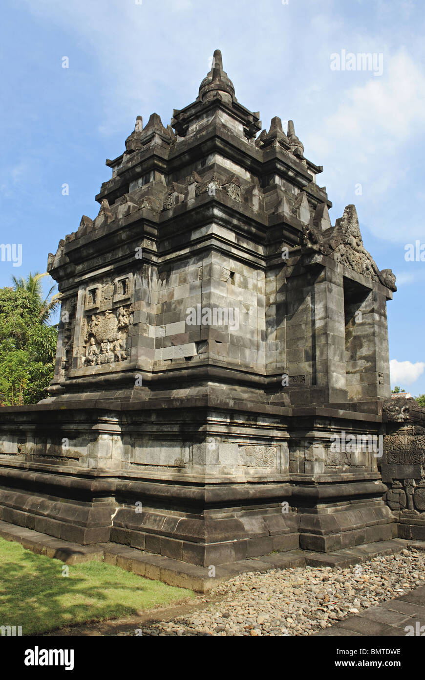 Detail Gambar Candi Pawon Nomer 23