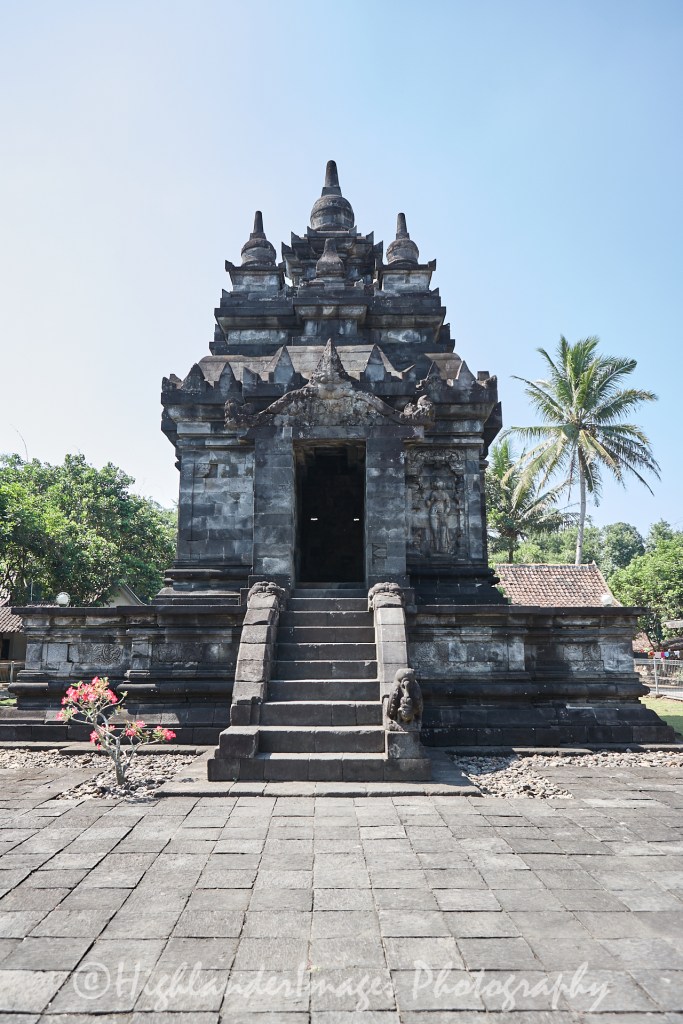 Detail Gambar Candi Pawon Nomer 56