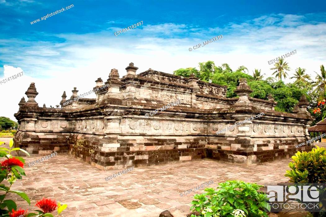 Detail Gambar Candi Penataran Nomer 47