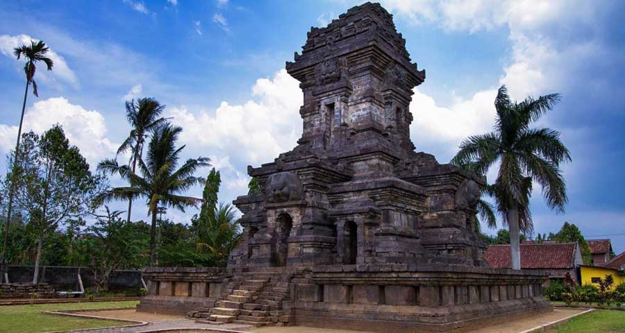 Detail Gambar Candi Yang Ada Di Malang Nomer 20