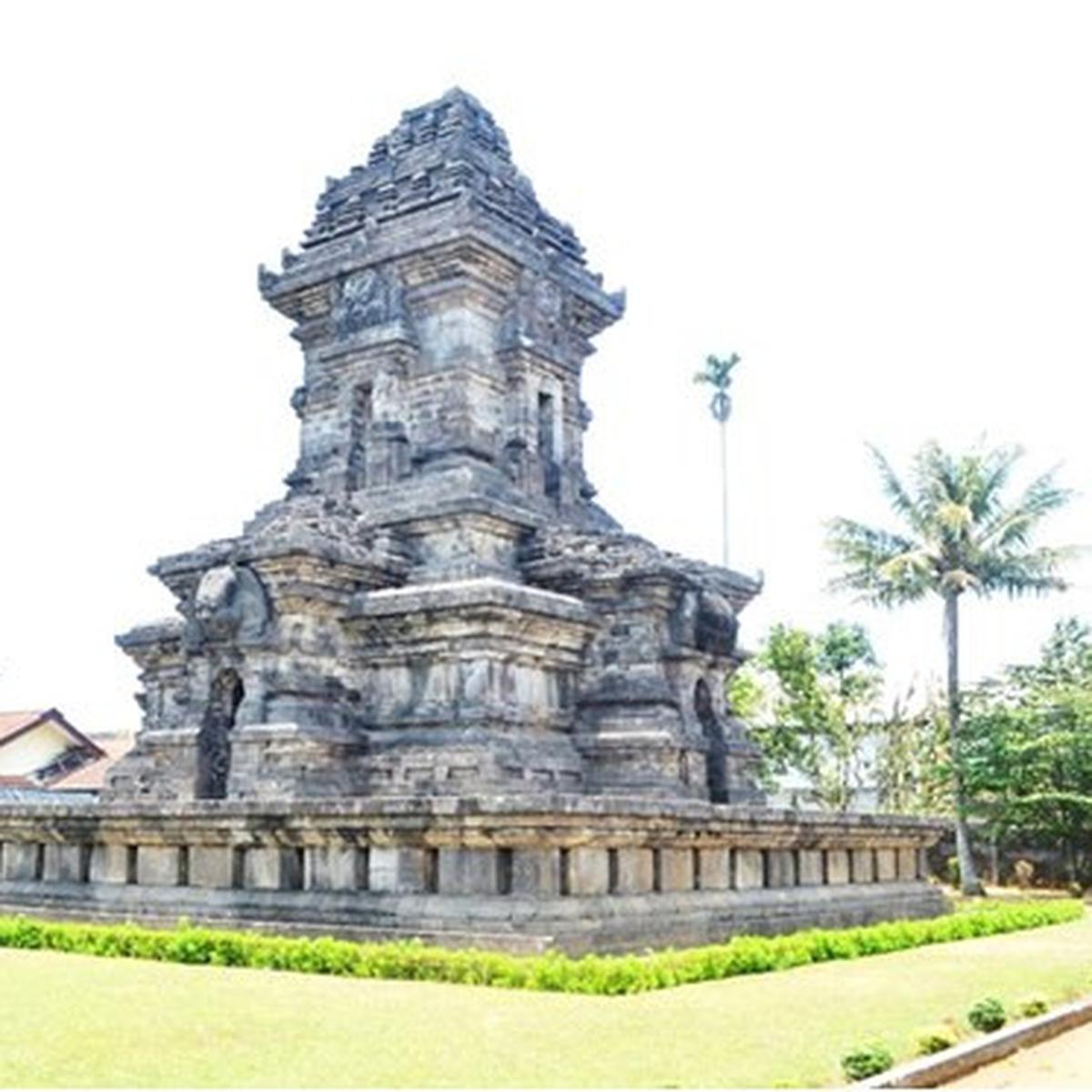 Detail Gambar Candi Yang Ada Di Malang Nomer 4