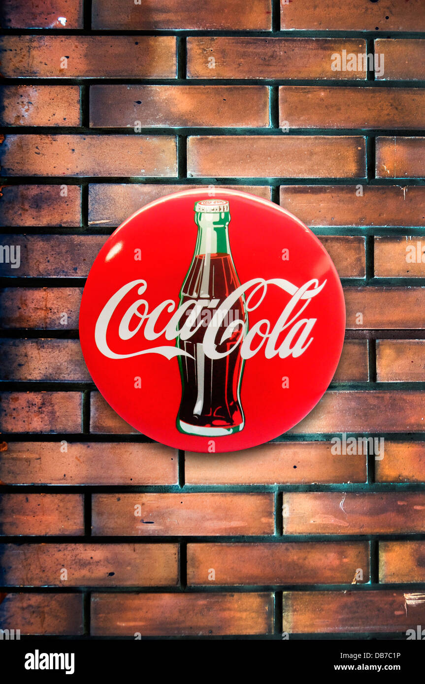 Detail Coca Cola Imagenes Nomer 11