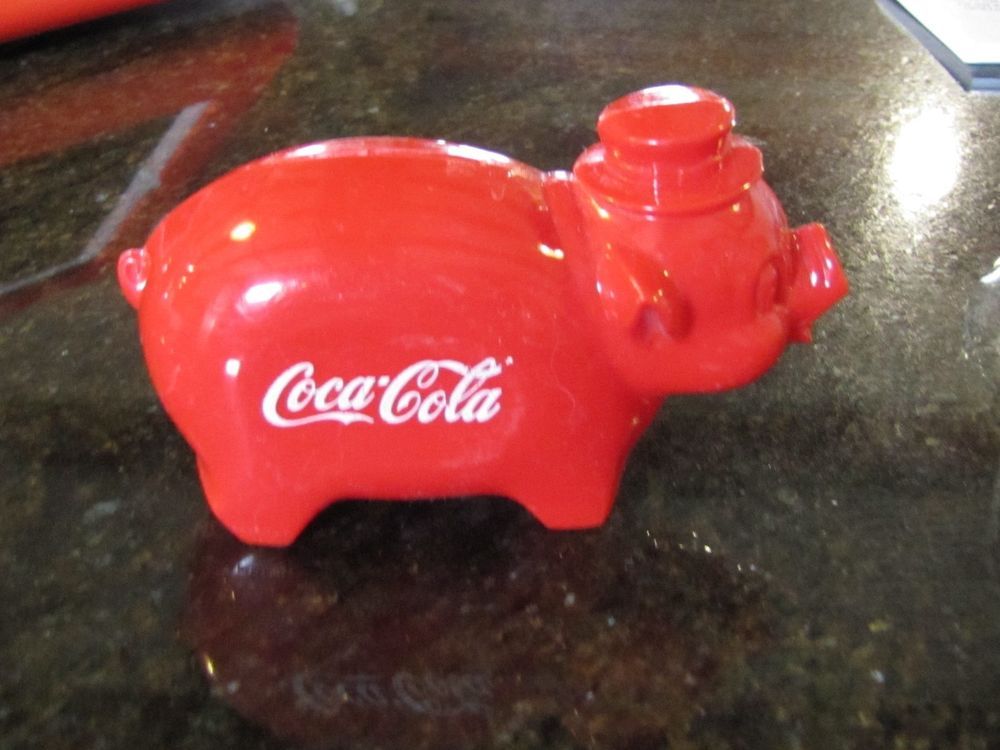 Detail Coca Cola Piggy Bank Nomer 20