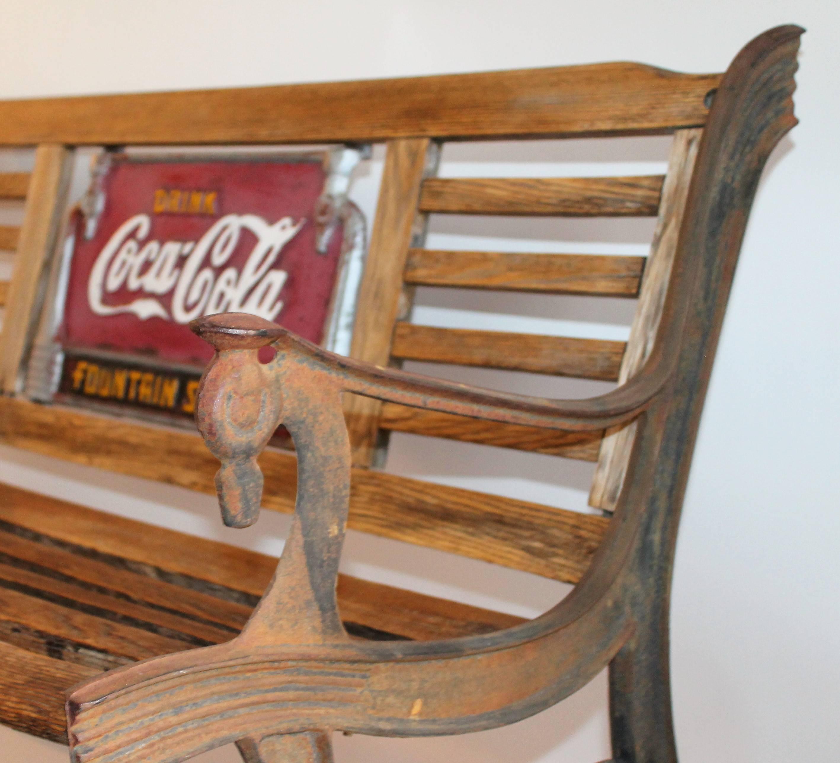 Detail Coca Cola Rocking Chair Nomer 54