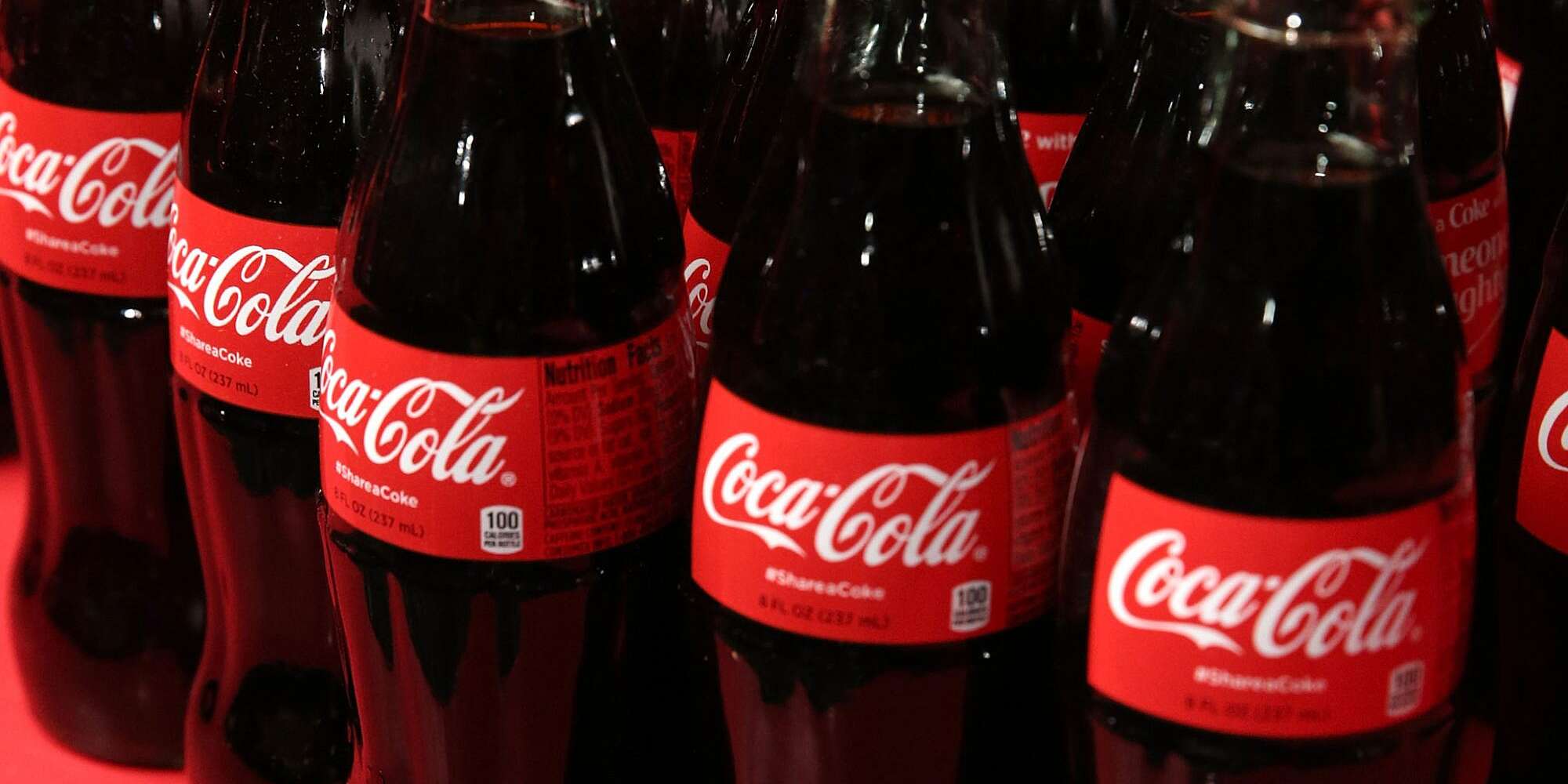 Detail Coke Bottle Image Nomer 31