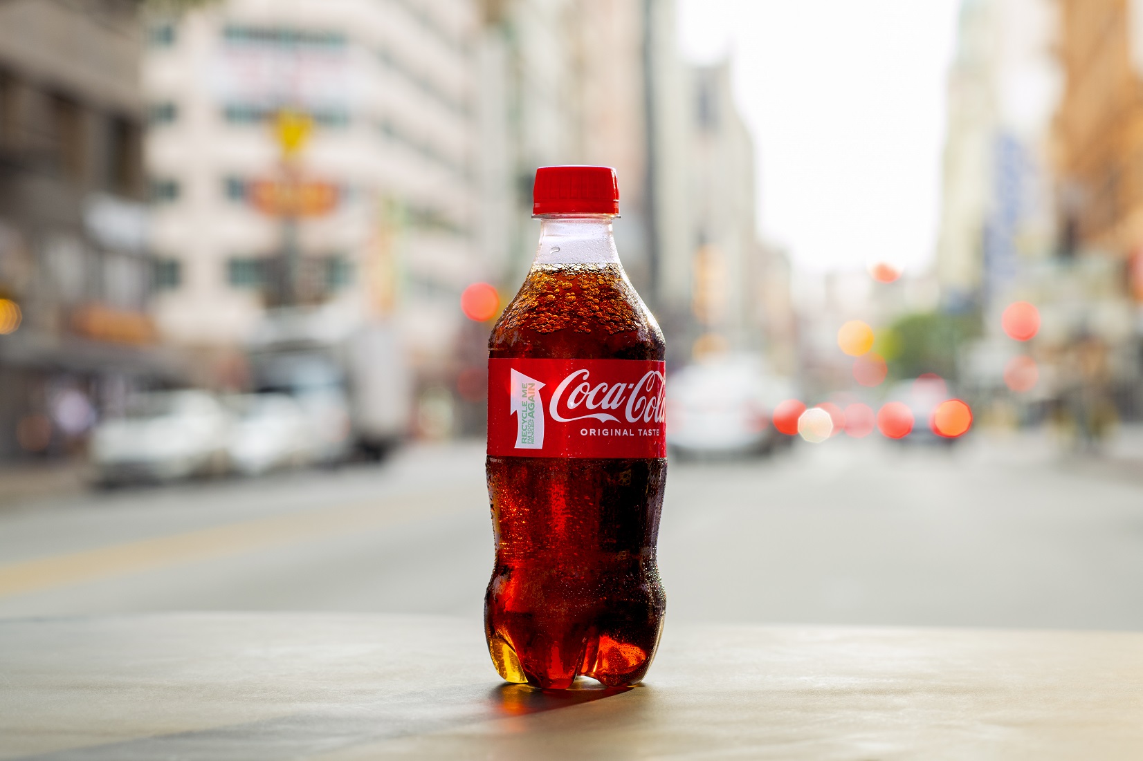 Detail Coke Bottle Image Nomer 50