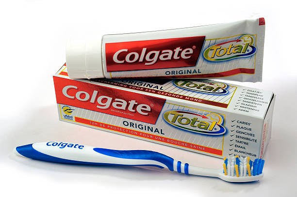 Detail Colgate Toothpaste Images Nomer 47