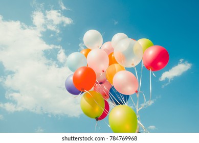 Detail Colorful Balloons Pictures Nomer 12