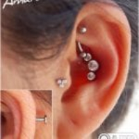 Detail Conch Piercing And Headphones Nomer 37