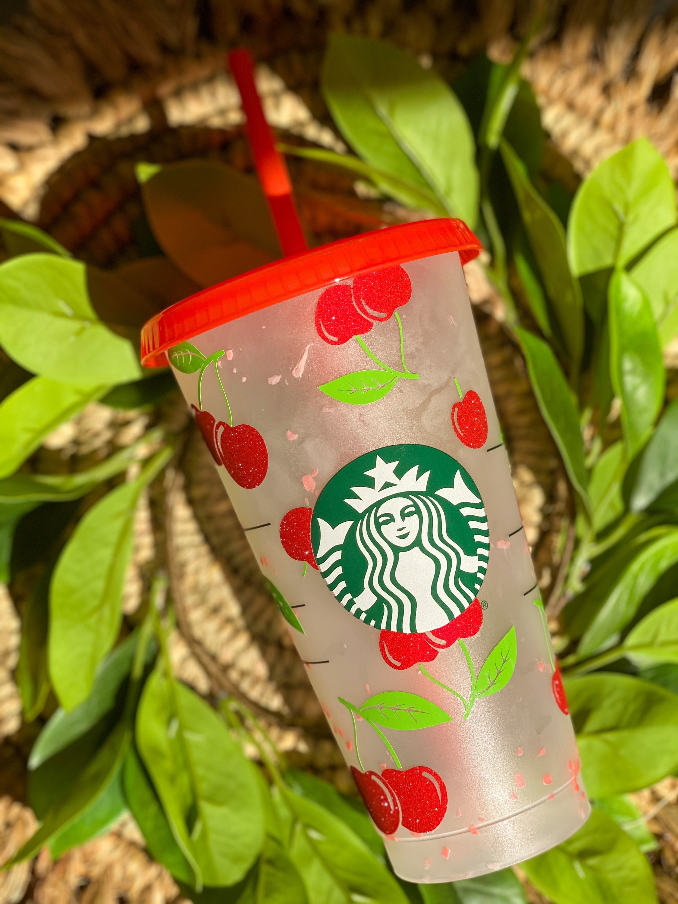 Detail Confetti Cup Starbucks Nomer 19