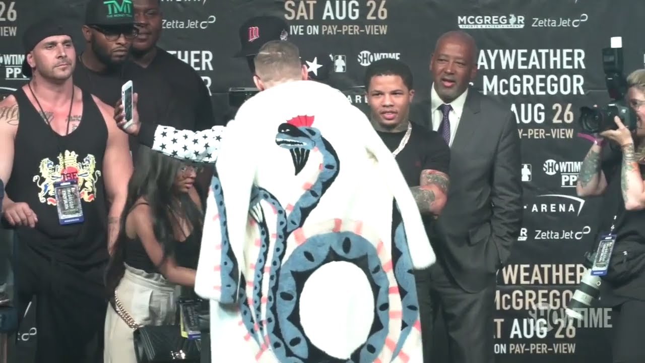 Detail Conor Mcgregor Gucci Coat Nomer 16