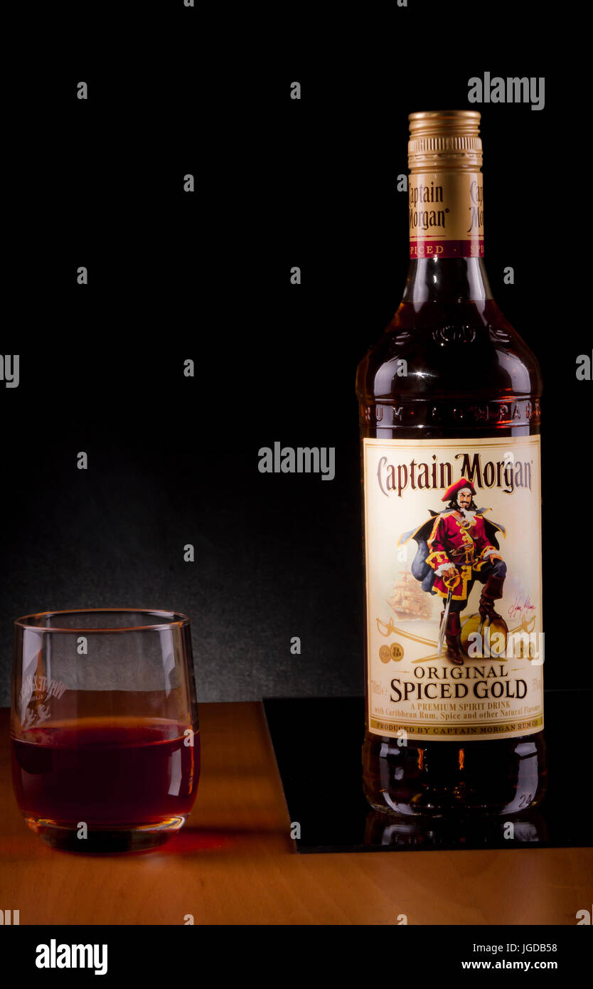 Detail Gambar Captain Morgan Nomer 51