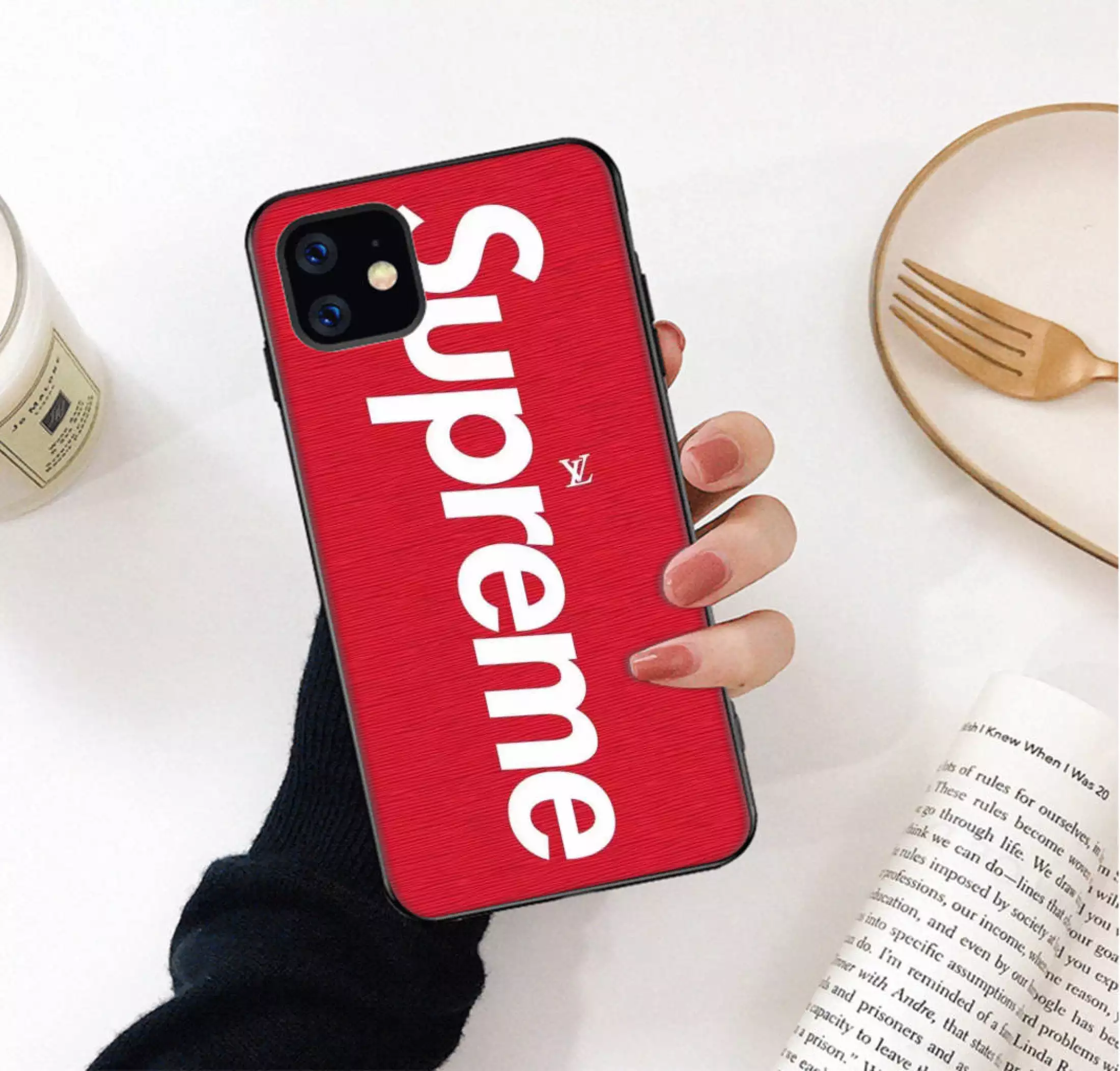 Detail Gambar Casing Hp Supreme Nomer 21