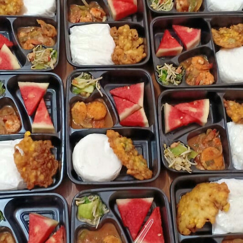 Detail Gambar Catering Makanan Nomer 4