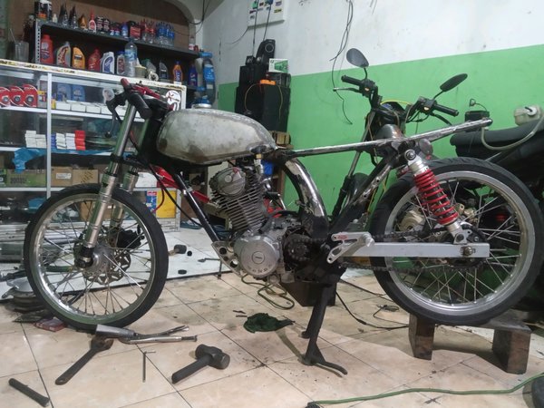 Detail Gambar Cb Drag Nomer 45