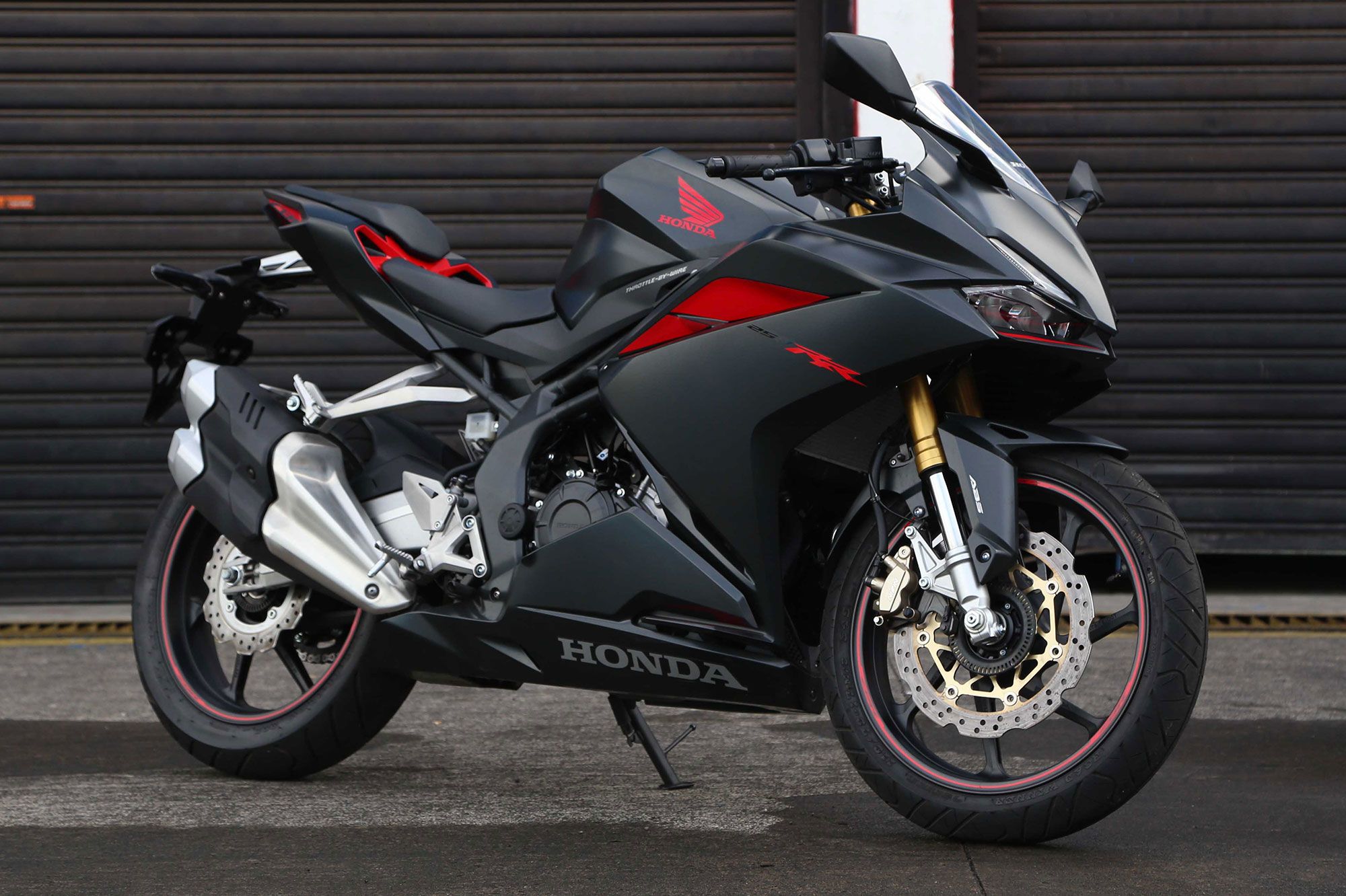 Detail Gambar Cbr 250 Nomer 9