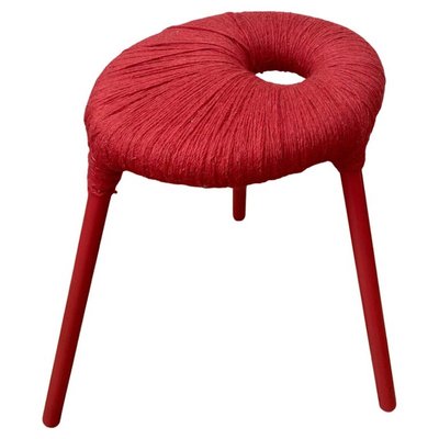 Detail Roter Hocker Nomer 4