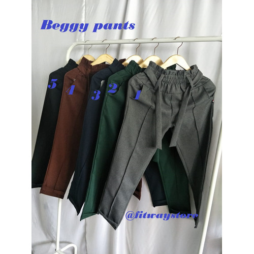 Detail Gambar Celana Baggy Pants Warna Hitam Nomer 40