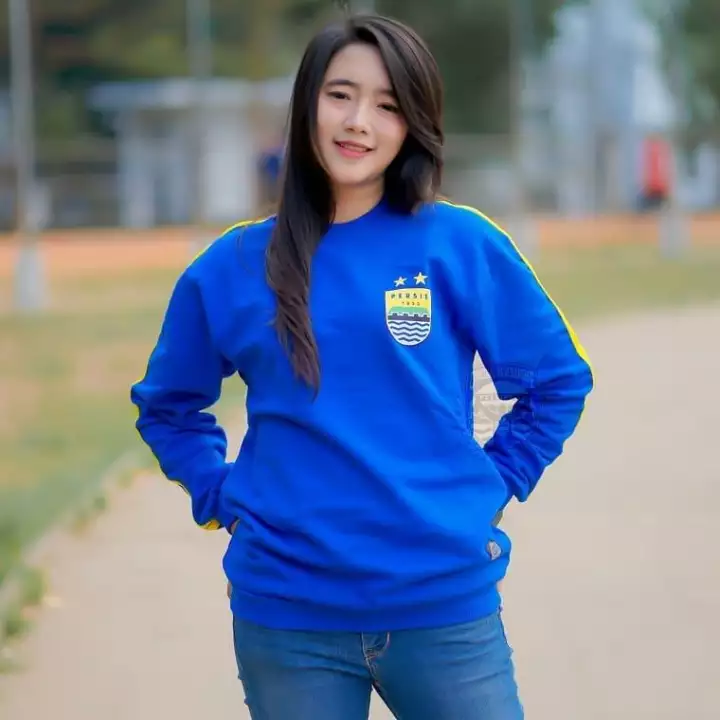 Detail Gambar Cewe Persib Nomer 17