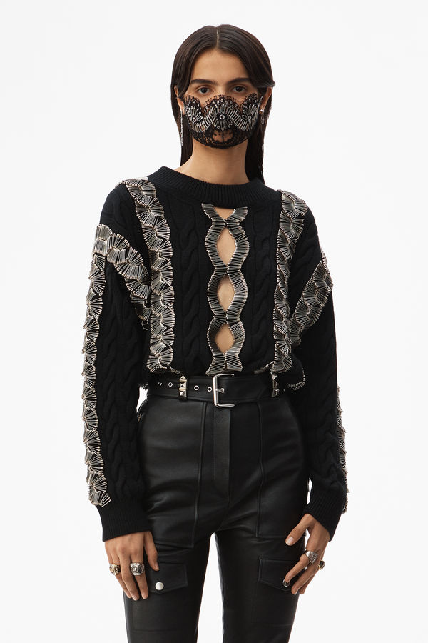 Detail Alexander Wang Lace Mask Nomer 2