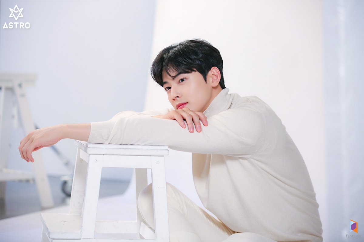Detail Gambar Cha Eun Woo Nomer 51