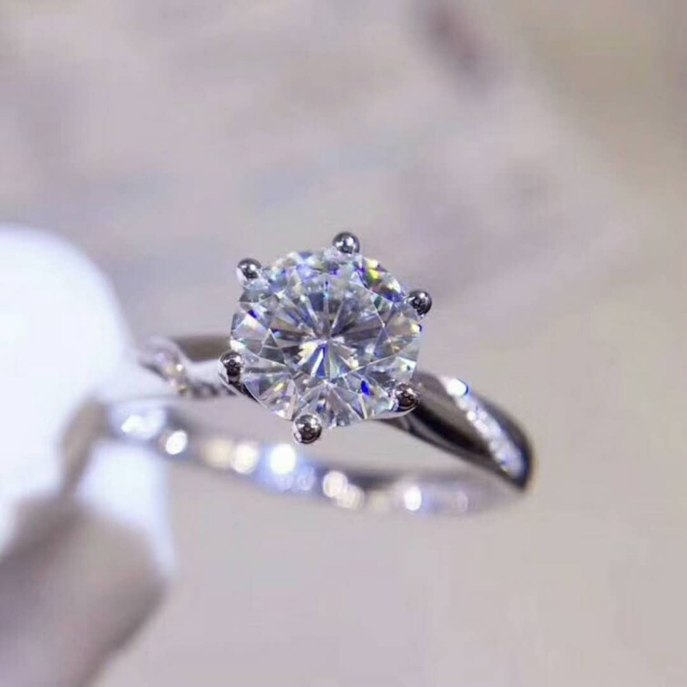 Detail Gambar Cincin Berlian Mewah Nomer 8