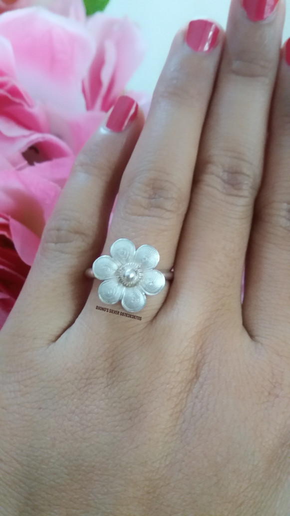 Detail Gambar Cincin Cantik Dan Unik Nomer 19