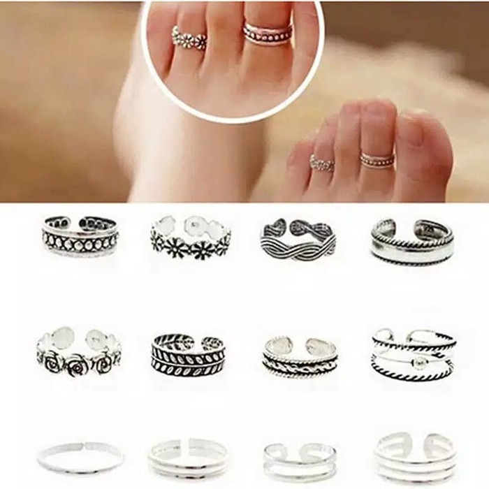 Detail Gambar Cincin Di Jari Nomer 37