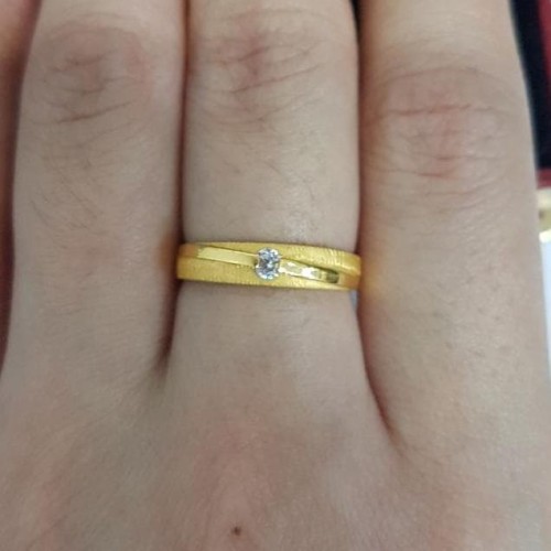 Detail Gambar Cincin Emas Tunangan Nomer 46