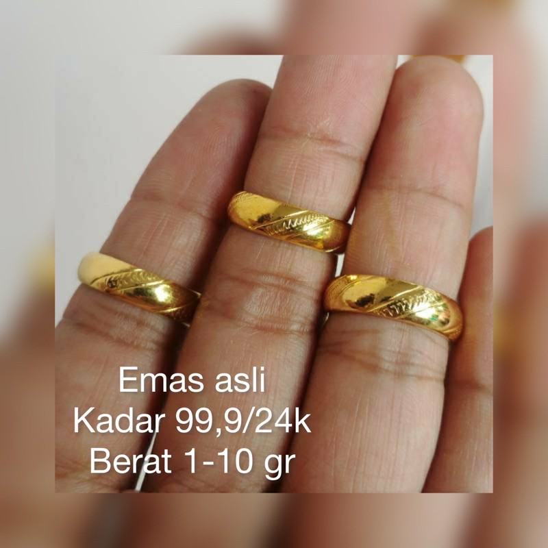 Detail Gambar Cincin Emas Tunangan Nomer 49