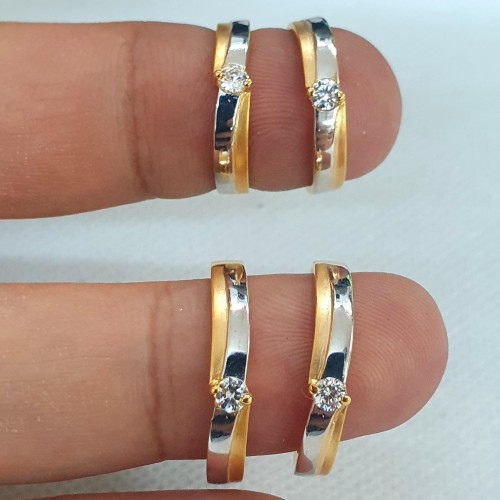 Detail Gambar Cincin Emas Tunangan Nomer 51