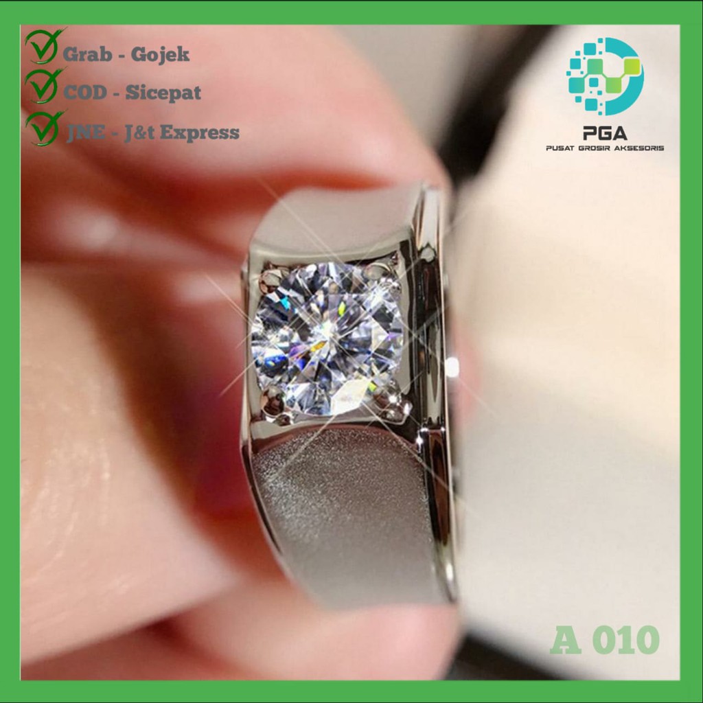 Detail Gambar Cincin Tunangan Mewah Nomer 54