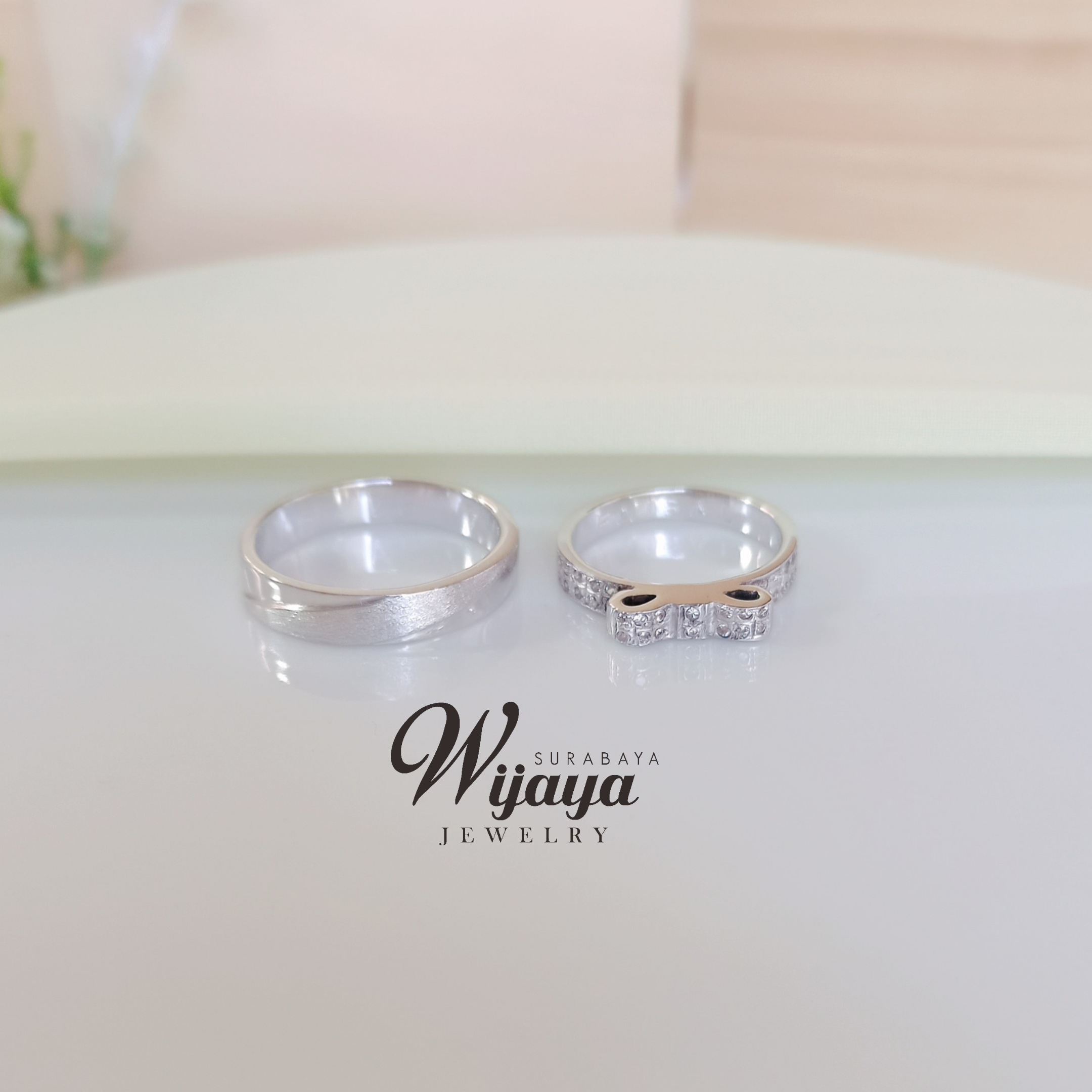 Detail Gambar Cincin Tunangan Yang Indah Nomer 7